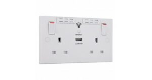 BG 2 Gang Switched Socket Wifi Extender